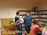 Vánoční povídání v místní knihovně